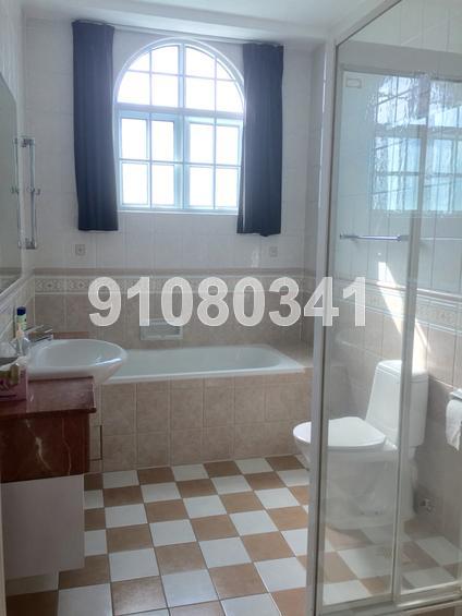 Eastwood Walk (D16), Terrace #106205262